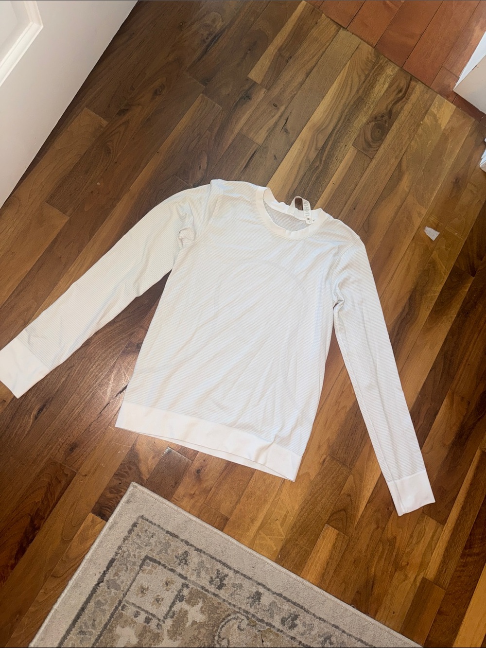 lululemon athletica women White Crewneck Thermal Sweater
